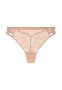 Lace front thong in nude kleur, met doorzichtige gaaspanelen, complexe kantdetails en bandaccenten aan de zijkanten. Glad, textuurvol materiaal.