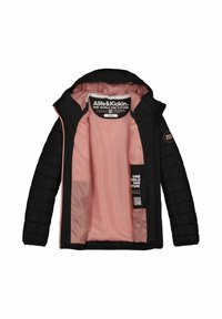 Schwarze Daunenjacke mit pinkem Innenfutter. Zu den Merkmalen gehören eine Kapuze, eine gesteppten Außenseite und Innenschilder mit Produktinformationen.