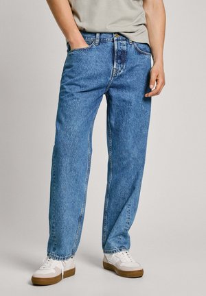 - Jeansy Straight Leg
