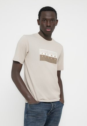 Jack & Jones JCOFUSION DOTS PRINT TEE SS CREW SN - T-shirt imprimé - pure cashmere