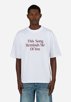 BLED - T-shirt z nadrukiem