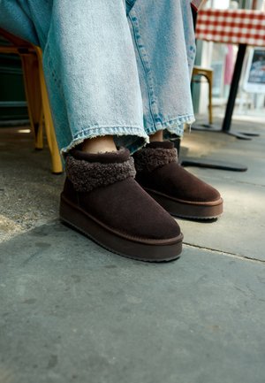 Next REGULAR FIT  - Winter boots - chocolate brown suede