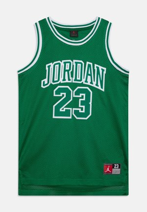 Grønt basketballtrøje med hvide kanter, tekst "JORDAN", nummer 23 foran, og et lille mærke med Jumpman-logoet ved kanten.
