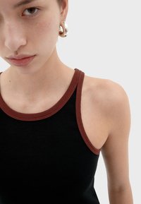 Thinking Mu HARRIET - Top - black