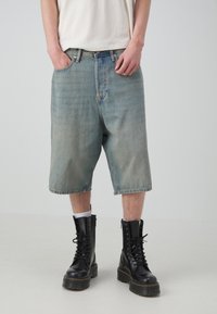 Jack & Jones Ron - Shorts di jeans - blue denim