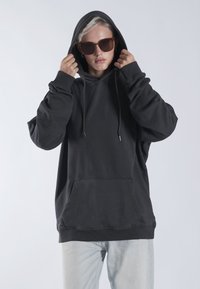 Mira Paris MI AMOR BACK EMBROIDERY - Felpa con cappuccio - black