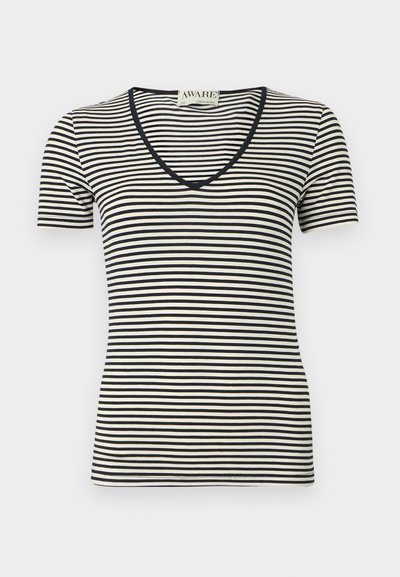 VMPEPPER SS V-NECK VMA NOOS - T-shirt basique - birch/black