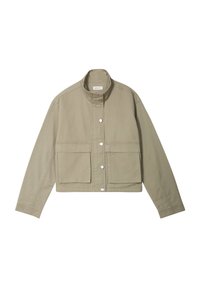 Jacket recortado de un ligero color verde oliva, hecho de un tejido resistente, con cuello mandarín, dos bolsillos frontales y cierres de botón a presión.