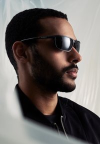 SEIZMONT PATNEM - Solglasögon - black