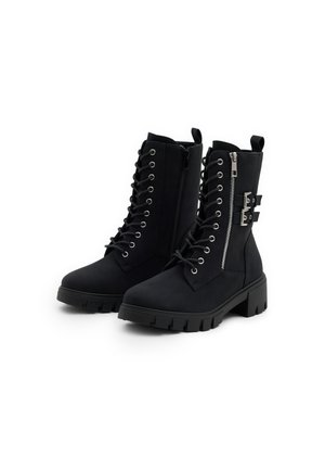 DE MEDIA CAÑA CREMALLERA - Botines con plataforma - black