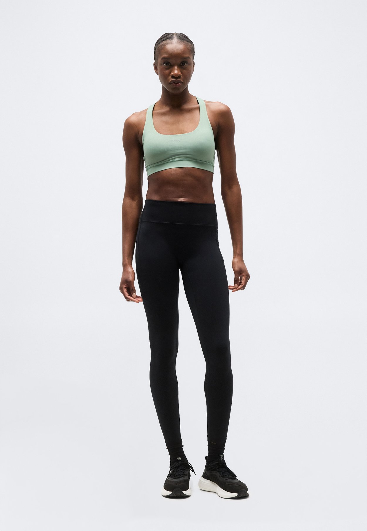 DEFINE SEAMLESS RACER BACK BRA
