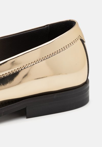 GCDS WIRDO MIRROR LOAFERS UNISEX - Slip-ons - gold