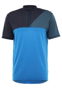 Modré cyklistické tričko s krátkým rukávem a stojáčkem, které má barevné bloky v odstínech modré a tmavě šedé a je vyrobeno z prodyšného materiálu.