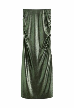 Metalinis žalias suknelė su elegantišku dizainu, turinti susiraukšlėjusius audinius šonuose ir tiesų kirpimą, suteikiantį daugybę sklandžių tekstūrų.