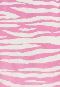 TUSSAH KARLIA - Dnevna obleka - pink zebra