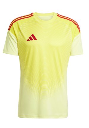 Gelbes sportliches Trikot mit kurzen Ärmeln, roten Akzenten an den Schultern und einem strukturierten Farbverlauf. Mit einem gestickten roten Logo auf der Brust.