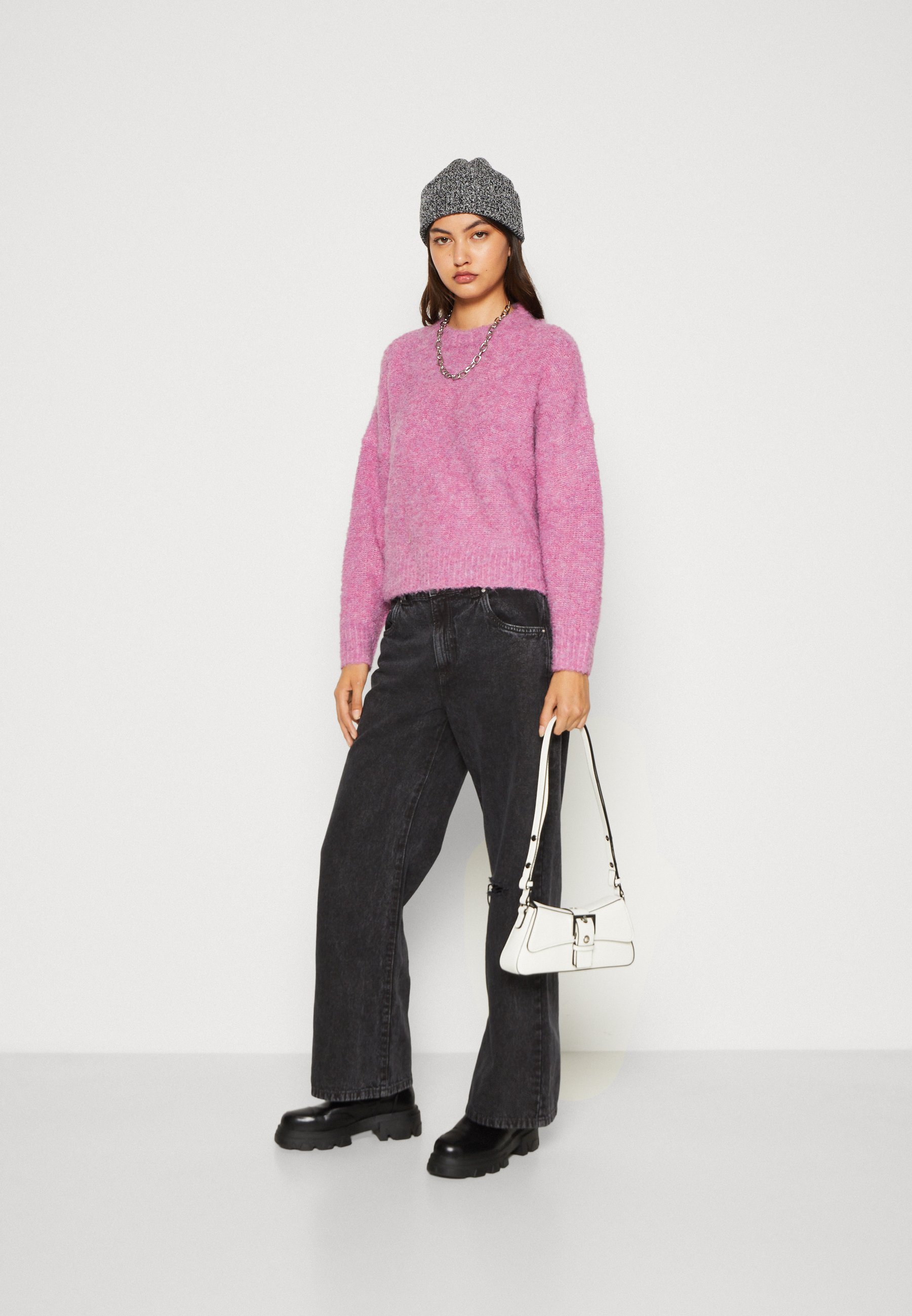 PIECES Damen Pullover – Langärmlig, Rundhalsausschnitt, Aus Weichem Strick, Von Der Dänischen Marke PIECES