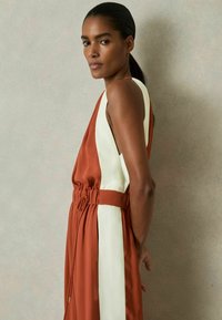 Reiss REGULAR FIT - INEZ -BLOCK ROPE - Jumpsuit - orange