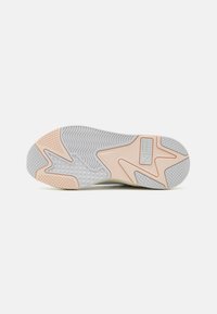 Puma SOFT - Sneakers low - beige