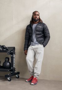 Ellesse VERMENTINO JACKET - Winterjacke - black