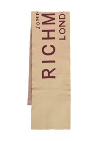 Sciarpa beige con grandi lettere bordeaux che scrivono "RICHMOND" e un testo più piccolo "JOHN LONDON" su uno sfondo bianco semplice.