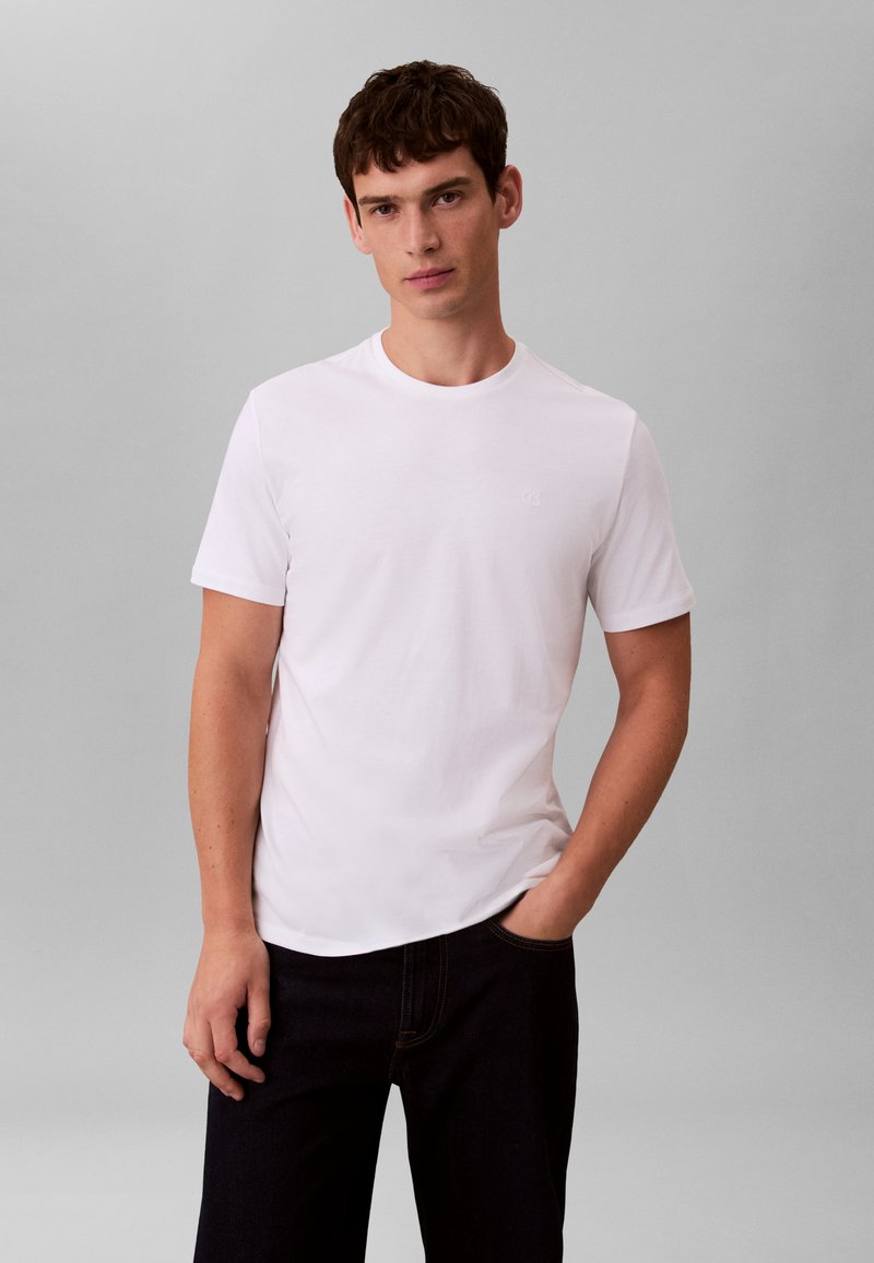 Calvin Klein Jeans CLASSIC MONOGRAM TEE - Základné tričko - bright white