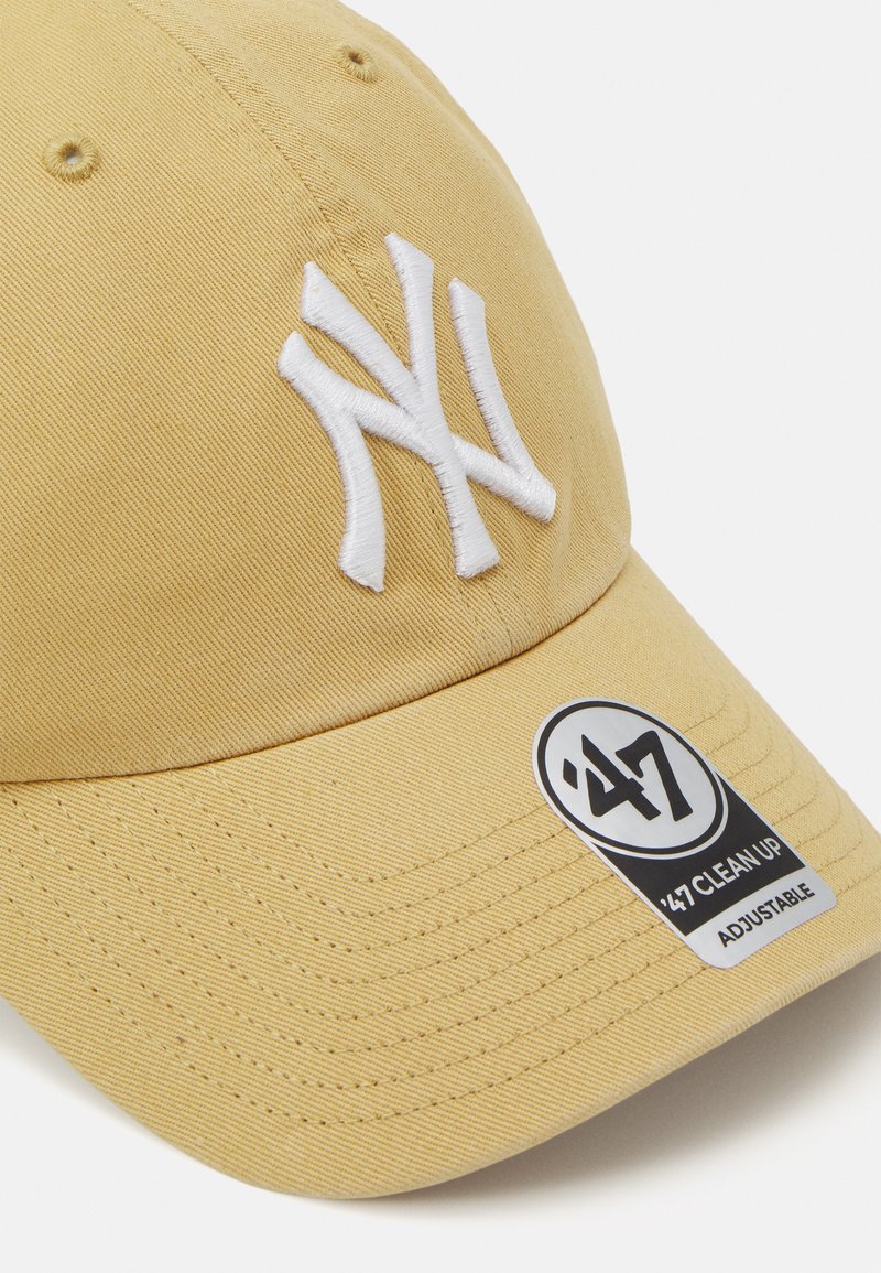 tan yankees hat 47