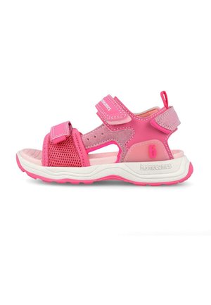Sandalia infantil abierta en tonos rosa y rosa claro, con tiras ajustables, parte frontal de malla, suela acolchada y el nombre de la marca "biomecanics" en el lateral.