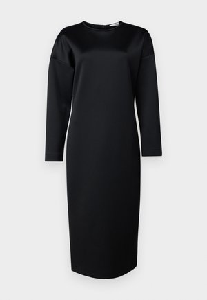 Schwarzes langärmliges Kleid aus glattem Stoff, mit rundem Halsausschnitt und gerader Silhouette, ohne sichtbare Muster oder Akzente.