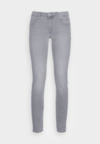Vaqueros skiny de denim gris con un diseño clásico de cinco bolsillos, ligero desgaste y cremallera con un solo botón de cierre. Textura suave.