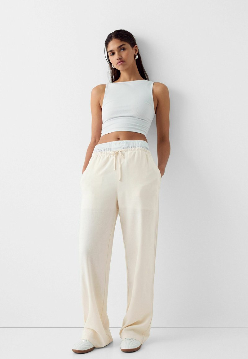 Bershka Broek zandkleur Bershka Broek zandkleur