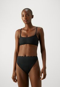 Hunkemöller SCALLOP HIGH LEG 2 PACK - Spodný diel bikín - black