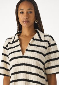 Gina Tricot TOP - Blouse - white