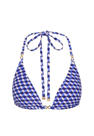 Top de bikini triangular con estampado geométrico azul y blanco, con tirantes finos de cuello halter y detalles de herrajes en tono dorado.