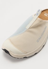 Thumbnail Image 6