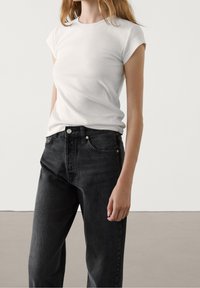 Massimo Dutti Jeans a sigaretta - black