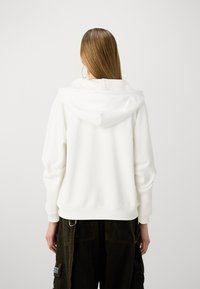 GAP NEW HOODIE - Majica s kapuljačom i patentnim zatvaračem - off white