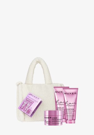 GIFT SET THE LUXURY HAIRCARE ROUTINE - Haarset