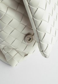 Next WEAVE  - Clutches - white