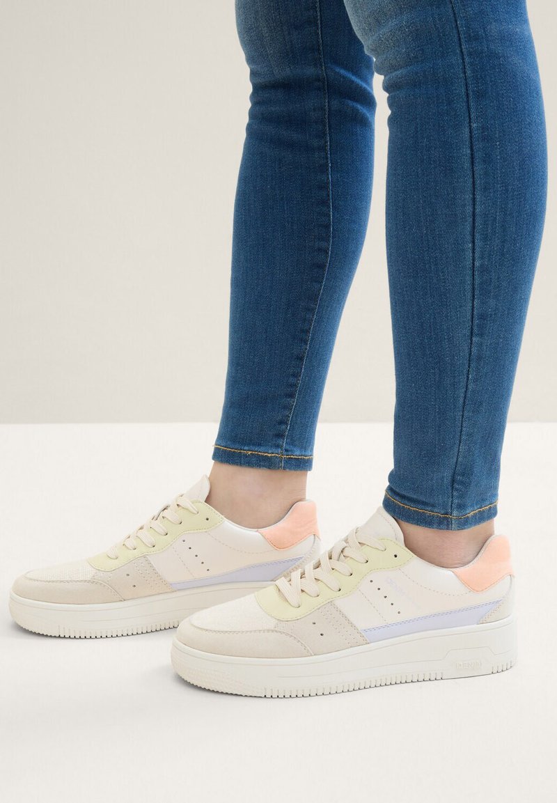 TOM TAILOR DENIM Sportbačiai - cream