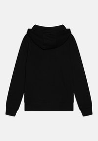 Felpa nera con cappuccio con coulisse, maniche lunghe e orlo a coste. Realizzata in tessuto morbido con una texture liscia, design minimalista.