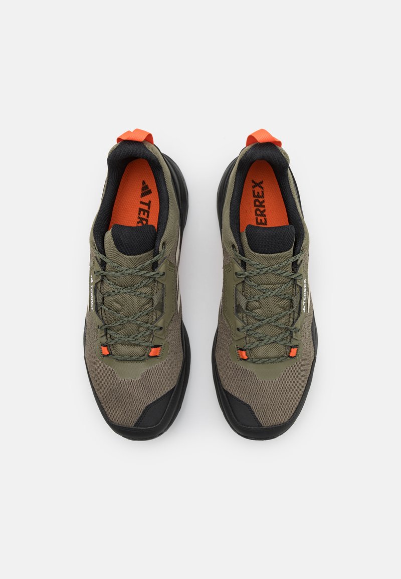adidas Terrex AX4 HIKING - Outdoorschoenen - olive strata  display picture 2
