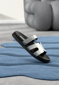 MISSILE - Ciabattine - silver-coloured