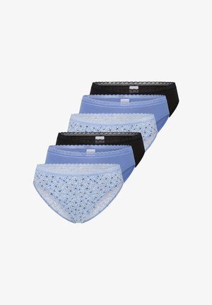 Ensemble de cinq sous-vêtements pour femmes : deux noirs unis, deux bleu clair unis et un bleu clair à motif. Doté de bordure en dentelle le long de la taille.