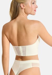 Lisca PRÉFORMÉ EMINENCE - Strapless BH - ivoire