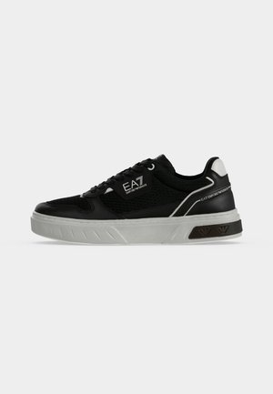 EA7 Emporio Armani, PREMIUM COURT - Sneaker low - black/white