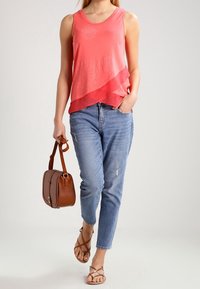 Desigual Top - coral
