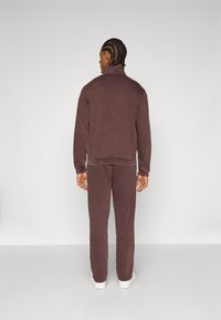 Champion WASH SWEATSUIT FULL ZIP SUIT SET - Trainingsanzug - brown