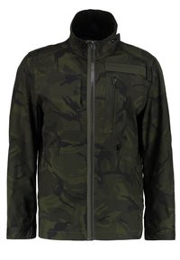 Grön och svart camouflage-mönstrad jacka med framdragkedja, hög krage, dragkedjeförsedd bröstficka och knäppta sidofickor.