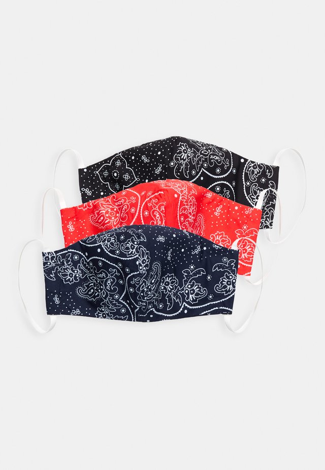 REUSABLE BANDANA FACE COVERING 3 PACK - Mascarilla de tela - blue/black/red
